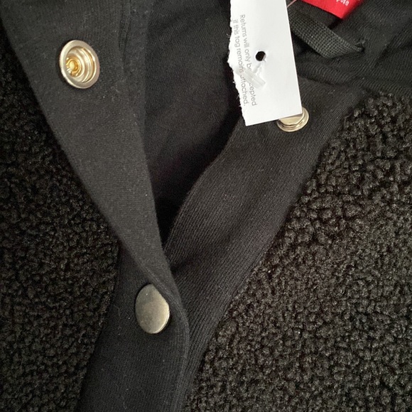 N:philanthropy Nicole oversized bomber soft sherpa hooded snap jacket - Picture 5 of 9